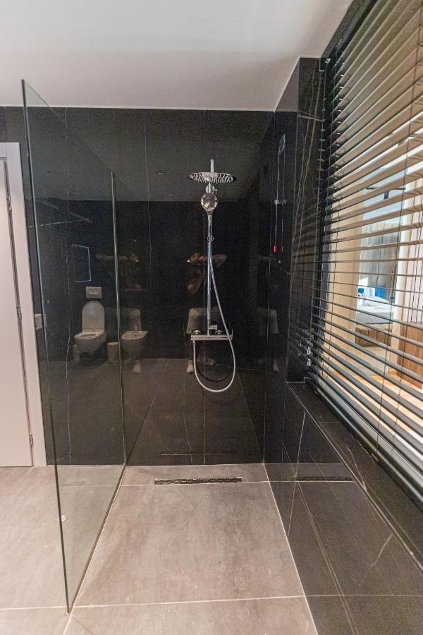 Esbjerg Hotel Vlorë Extérieur photo