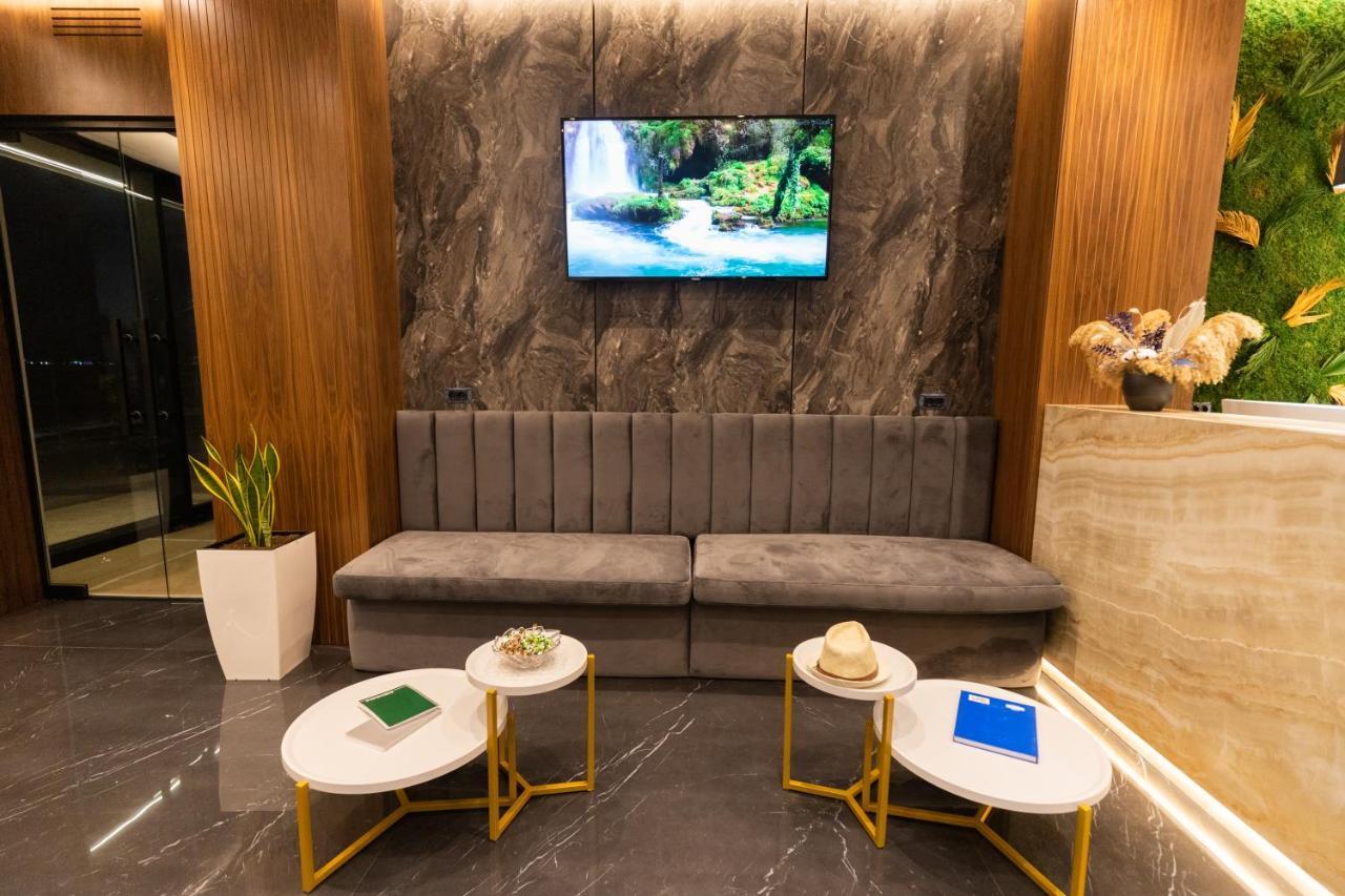 Esbjerg Hotel Vlorë Extérieur photo