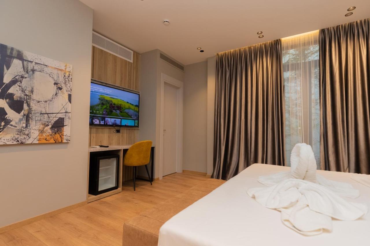 Esbjerg Hotel Vlorë Extérieur photo