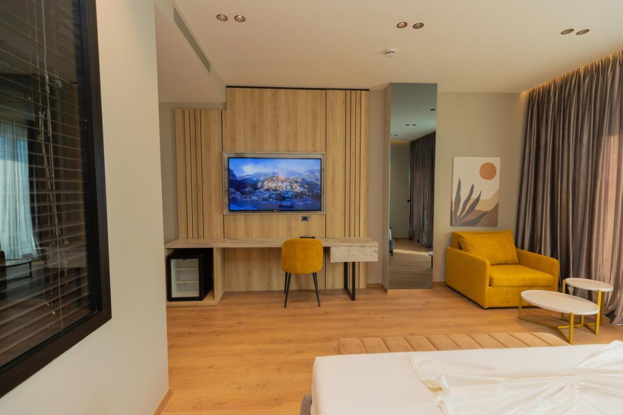 Esbjerg Hotel Vlorë Extérieur photo